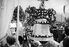 Glockenweihe in Pfandl bei Bad Ischl 1959