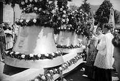 Glockenweihe in Pfandl bei Bad Ischl 1959