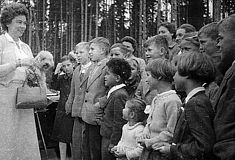 Besuch des Griechischen Königspaar im Kinderheim Altmünster