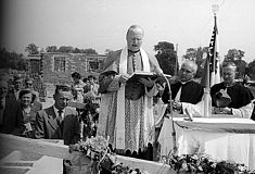 Grundsteinlegung der Siedlung St. Stefan in Wels