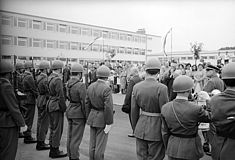 Militärparade mit Landeshauptmann Gleissner und Präsident Jonas