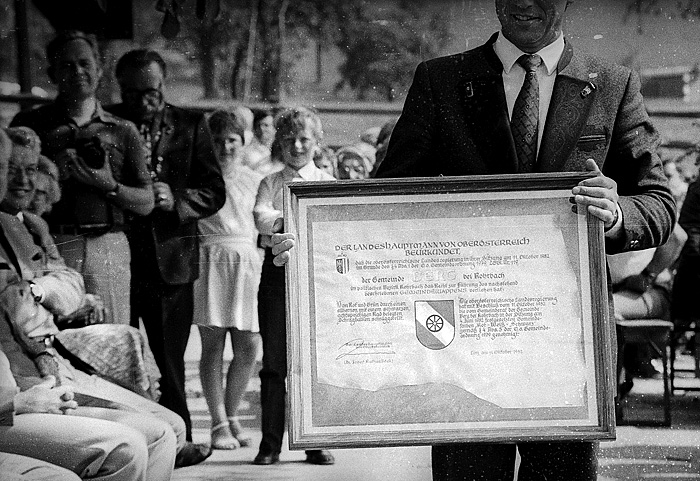 Wappenverleihung in Berg bei Rohrbach am 11. Oktober 1982