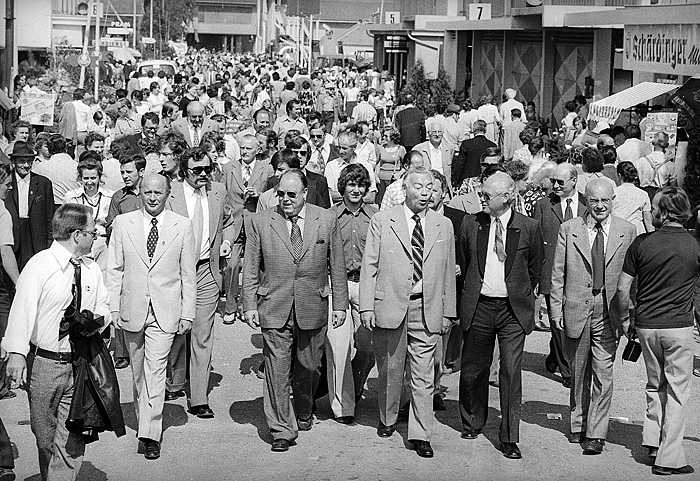 Politiker Prominenz auf der Welser Messe 1968
